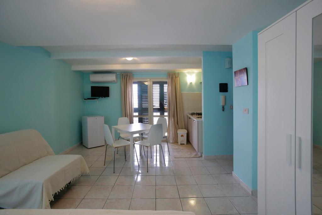 Appartamento Topazio Letojanni Extérieur photo
