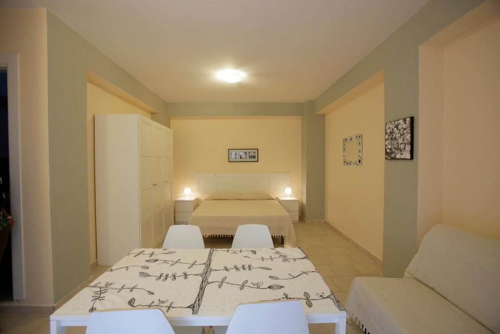 Appartamento Topazio Letojanni Extérieur photo